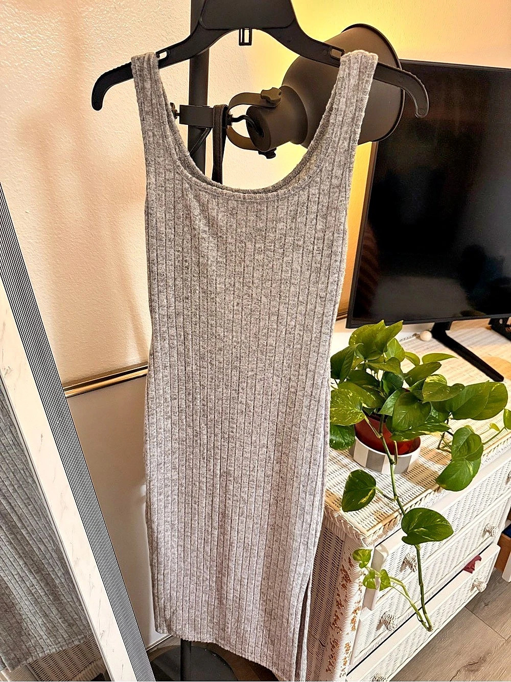 Ribbed Midi Dress in Gray Like New
